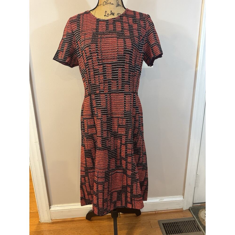 ST. JOHN RED BLACK FIT AND FLARE DRESS 10 (jo100